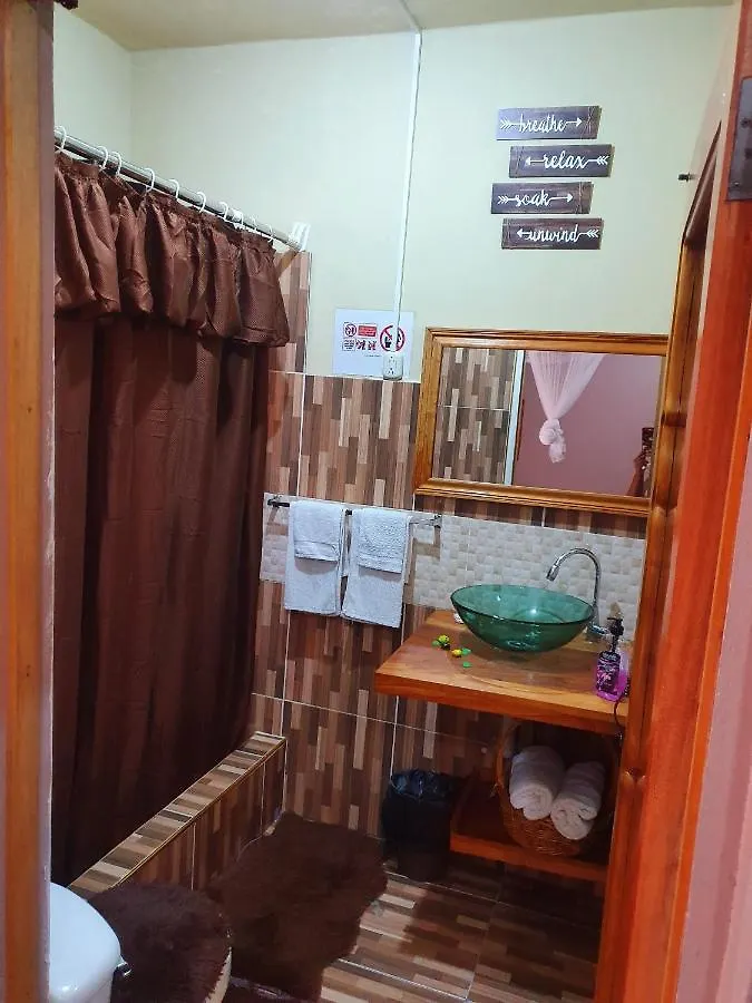 Mesmerize Guest House ポート・アントニオ
